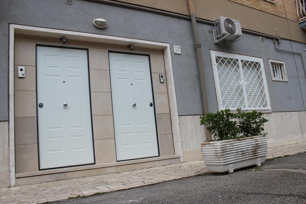 Locazione Turistica "Loft Roma Tiburtina" Daire Dış mekan fotoğraf